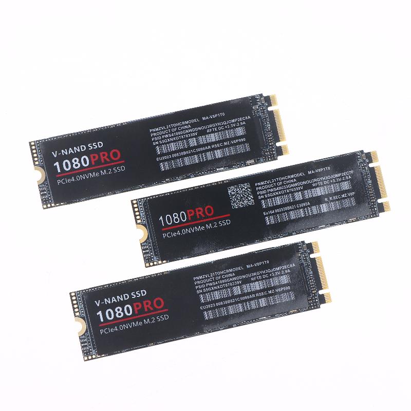 SSD Interno 1080PRO M.2 NVMe P - Desk Setup Ps5 recensione e prezzo