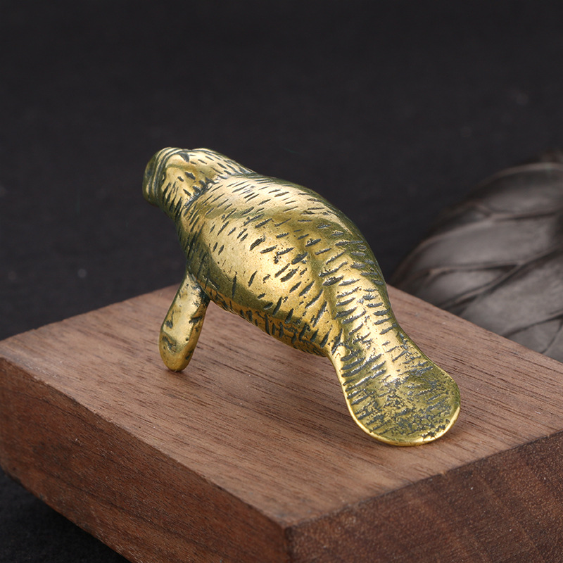 Statuette Decorative in Ottone - Desk Setup Retro recensione e prezzo