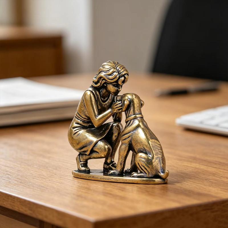 Statuetta di Cane Femmina in O - Desk Setup Retro recensione e prezzo