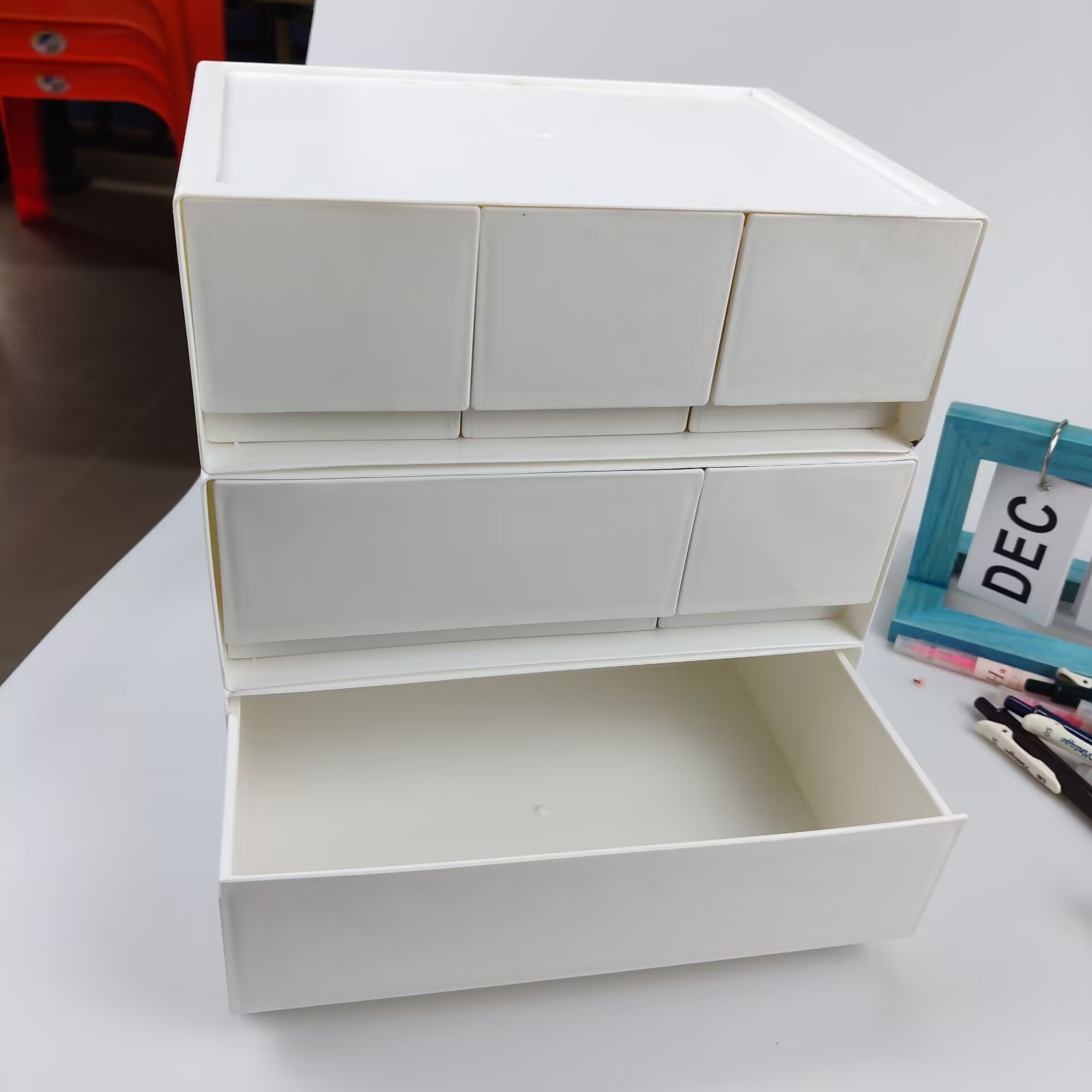 Scatola portaoggetti da scriva - Desk Setup Shelf recensione e prezzo