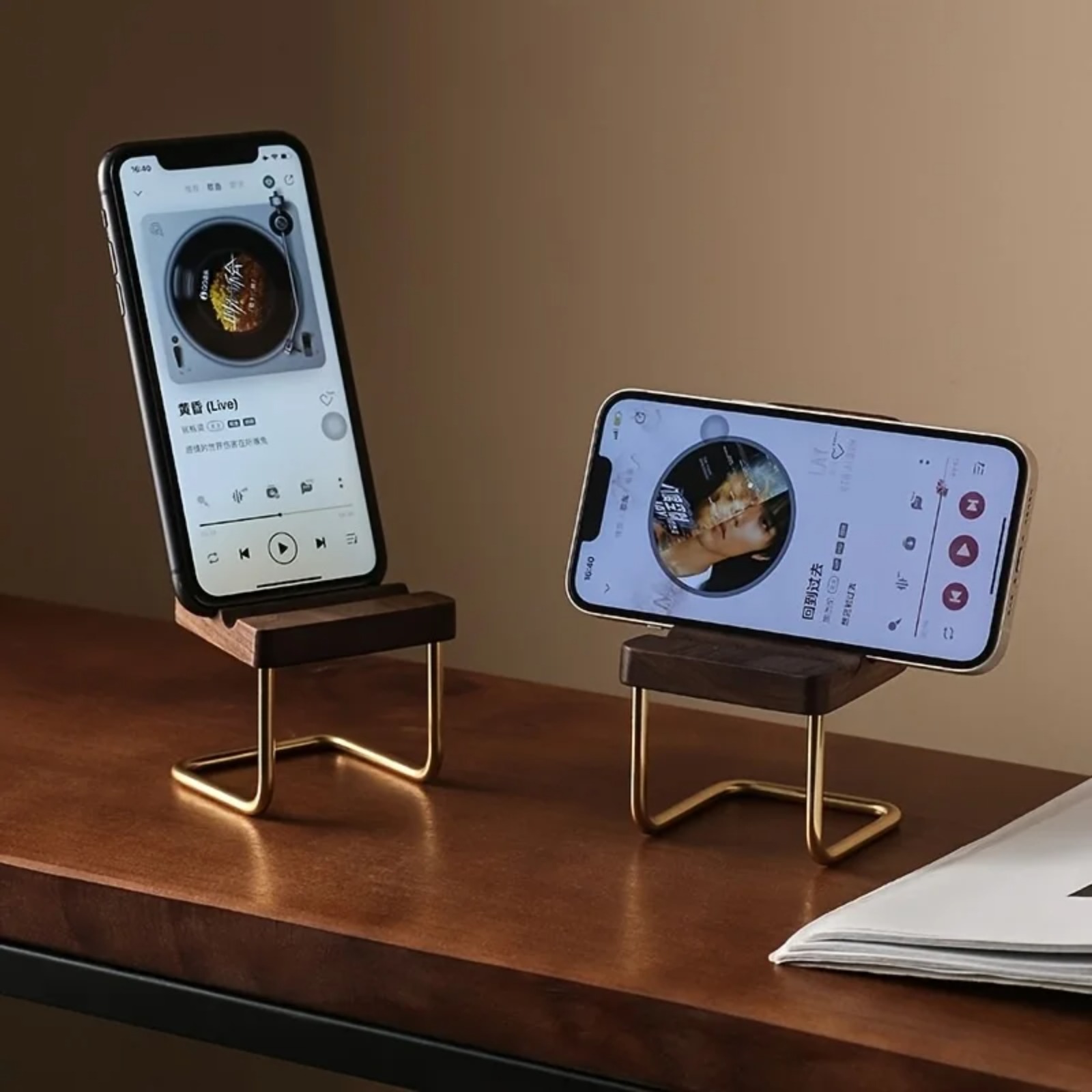 Supporto per Telefono in Legno - Desk Setup Natural recensione e prezzo